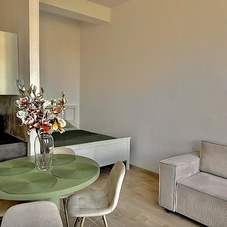 Loft Przy Placu Niepodleglosci Apartment เยเลเนียกูรา ภายนอก รูปภาพ