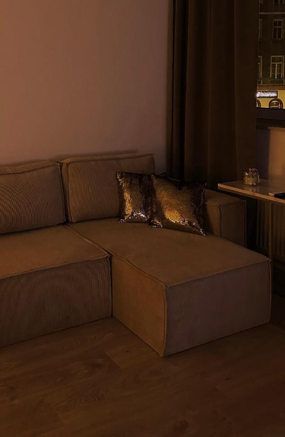 Loft Przy Placu Niepodleglosci Apartment เยเลเนียกูรา ภายนอก รูปภาพ